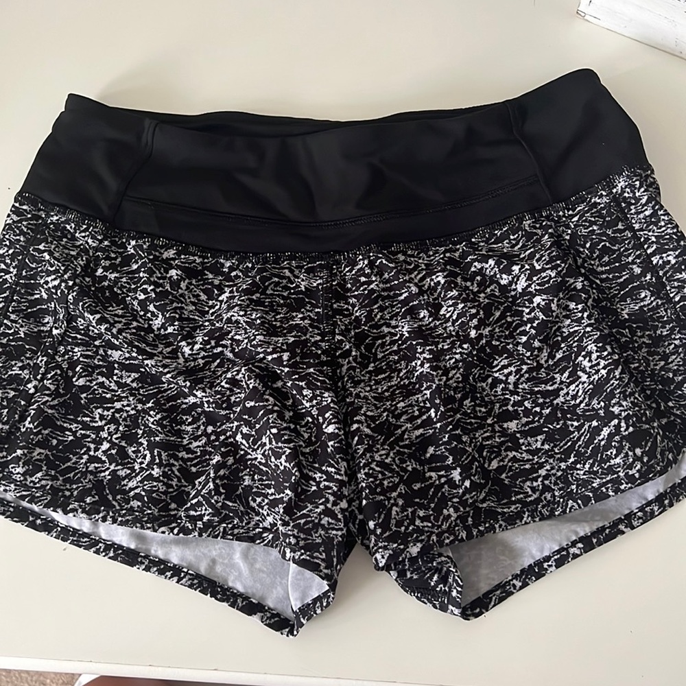 Lulu lemon workout shorts